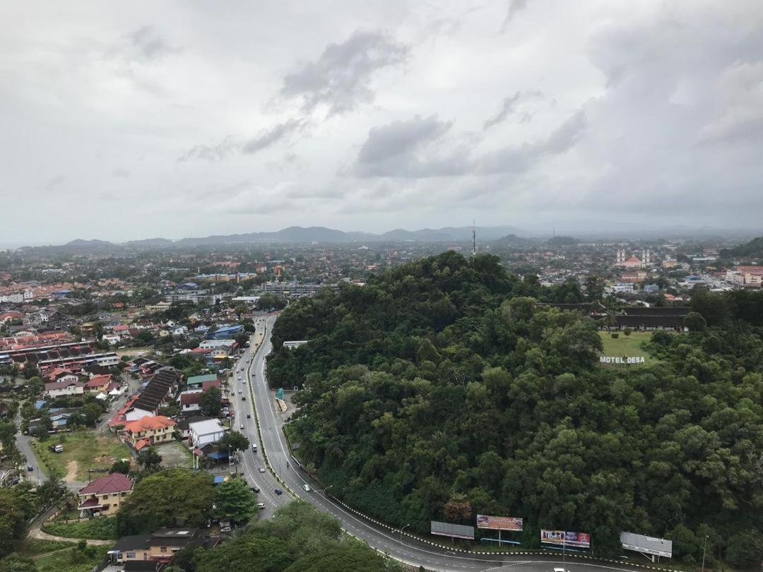 Appartamento di 1000 m² con 3 camera Kuala Terengganu Esterno foto